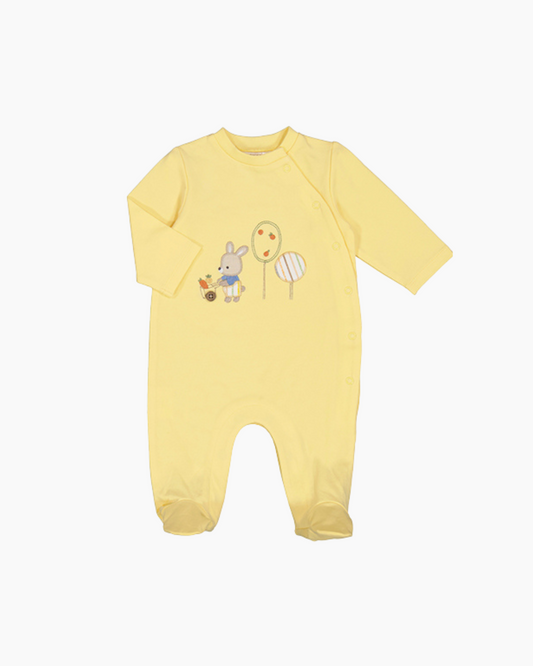 Pelele color amarillo, conejo