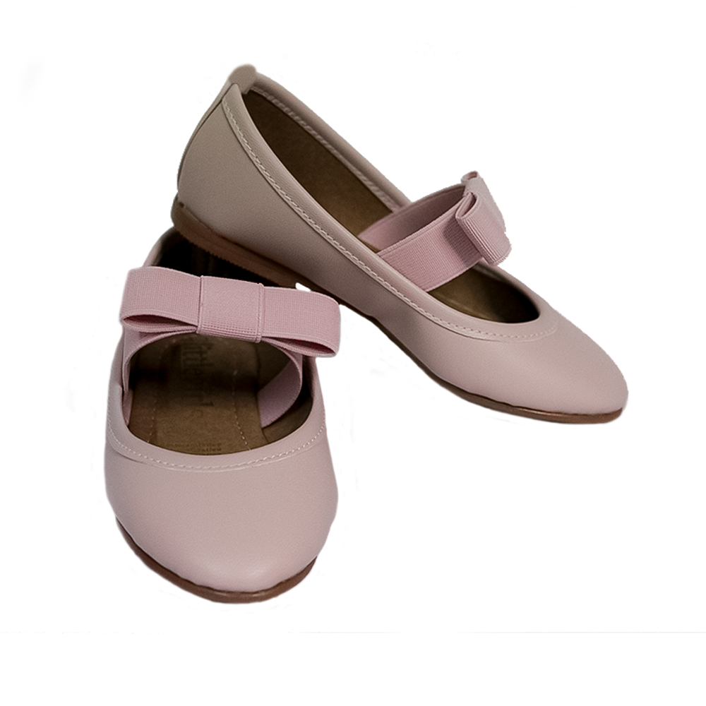 zapato color rosa con moño listón