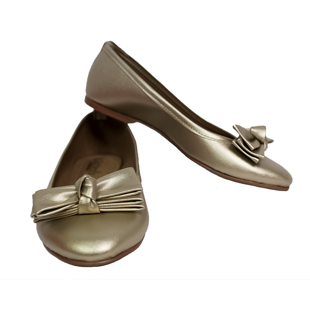zapato color dorado con moño doble