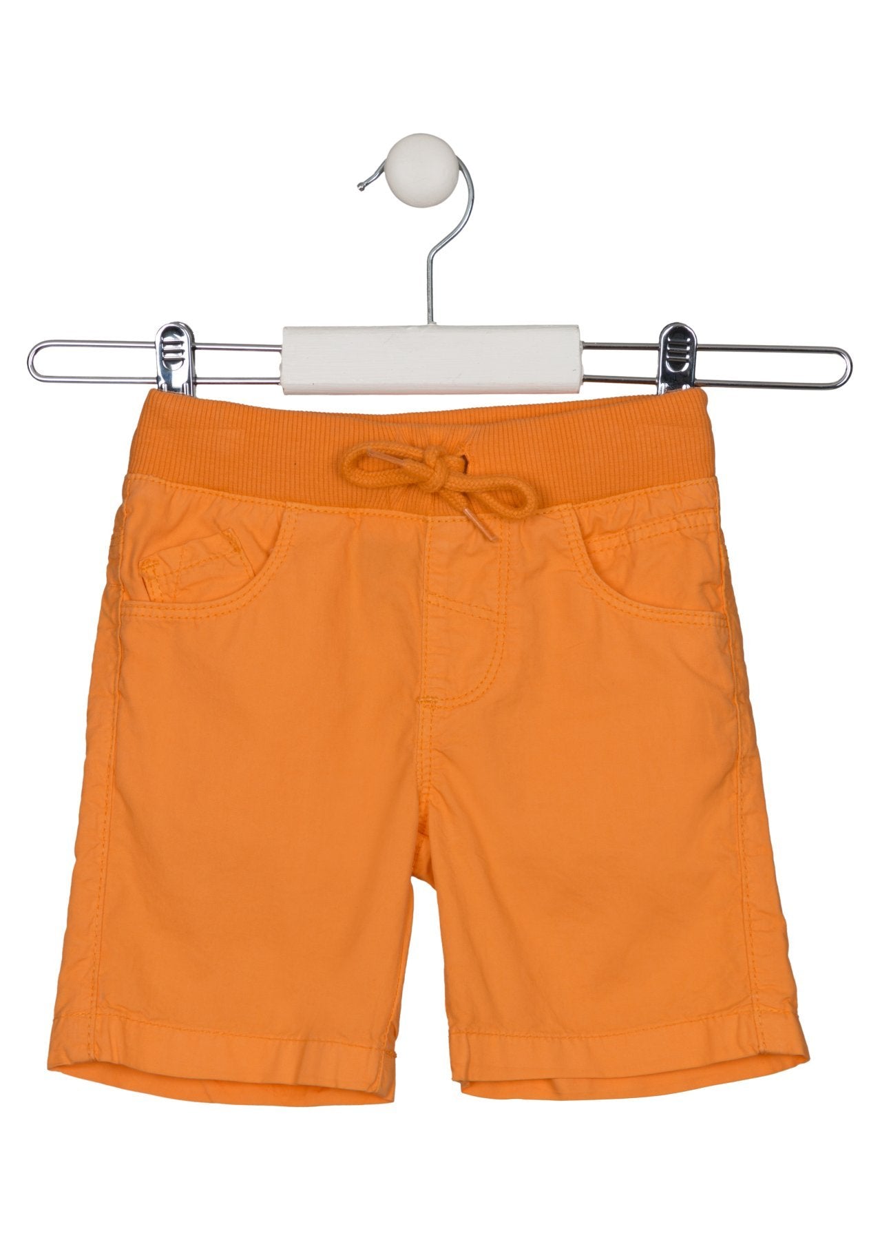 set bermuda y camiseta tonos naranja y verde militar