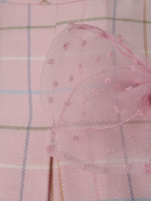 Vestido recto con mangas traslucidas de tul plumeti, rosa