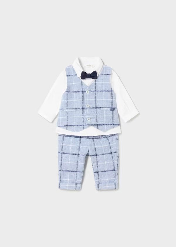 conjunto mayoral de niño azul/cuadros