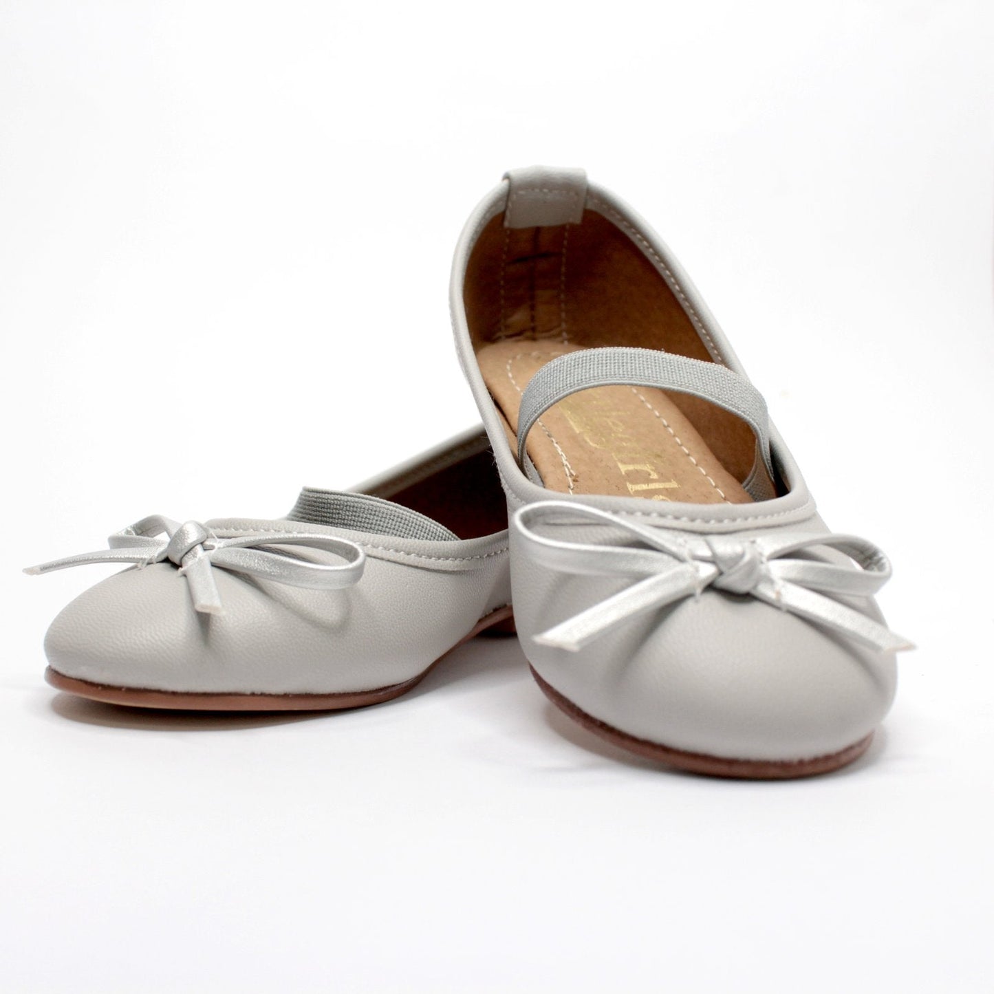 balerina gris con moño