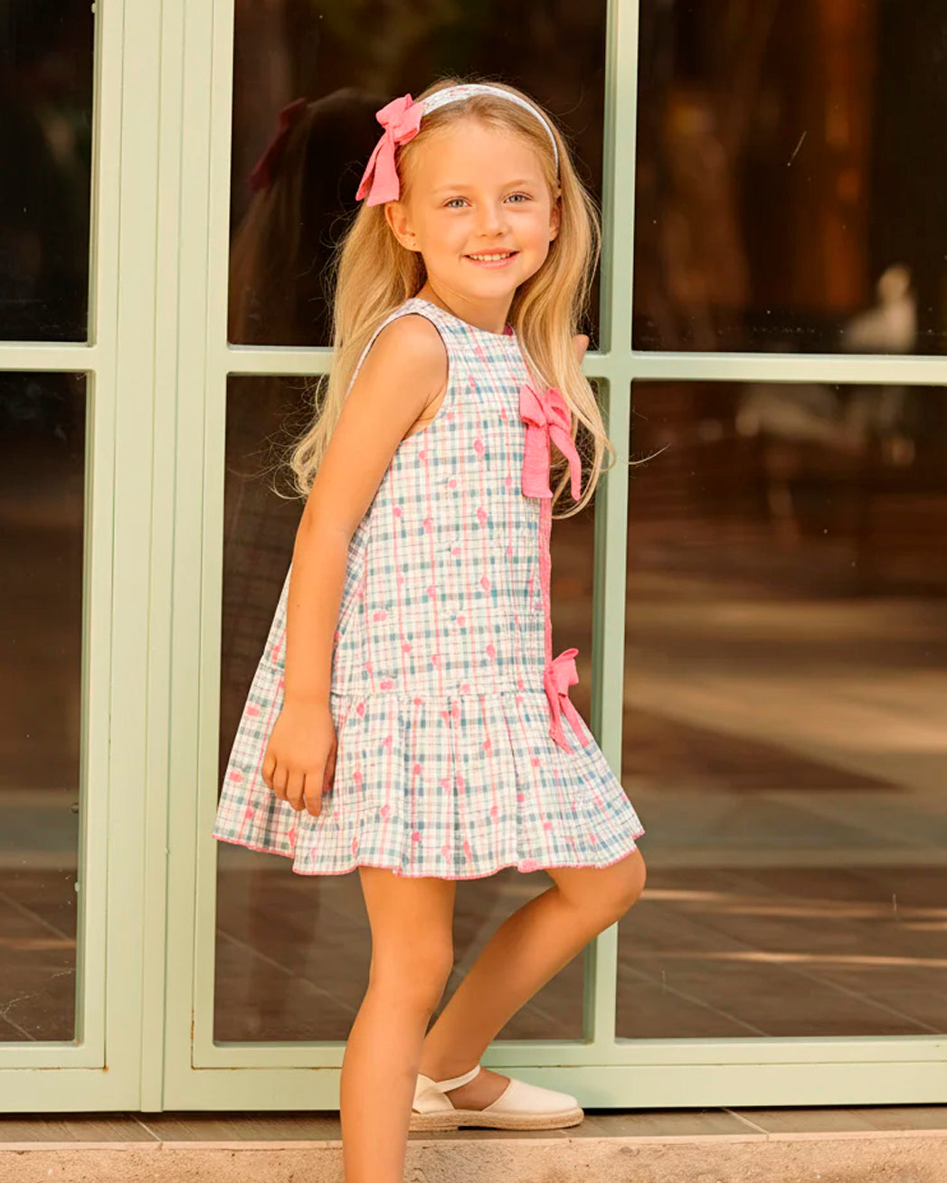 Vestido cuadros verdes/cerezas con 2 moños rosas