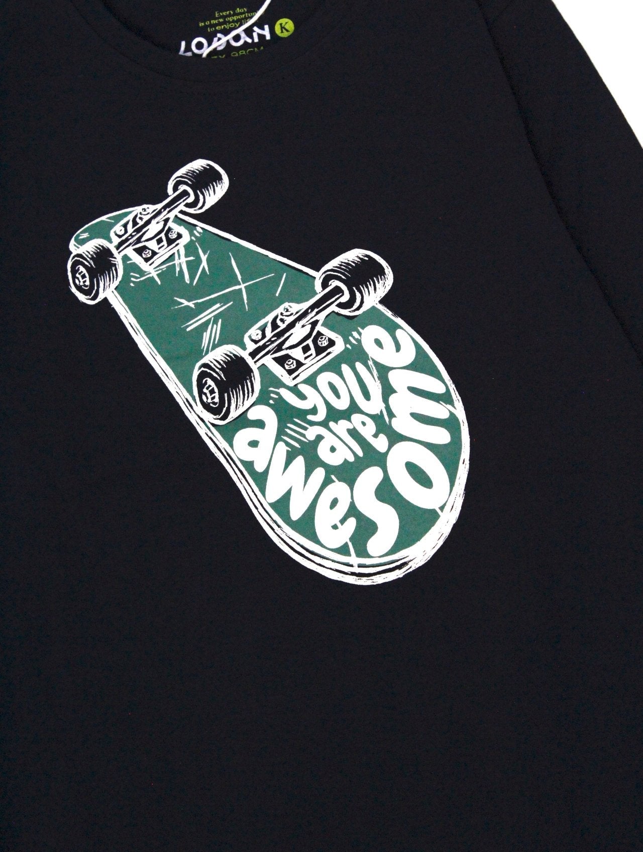 camiseta manga larga color azul marino "you are awesome"