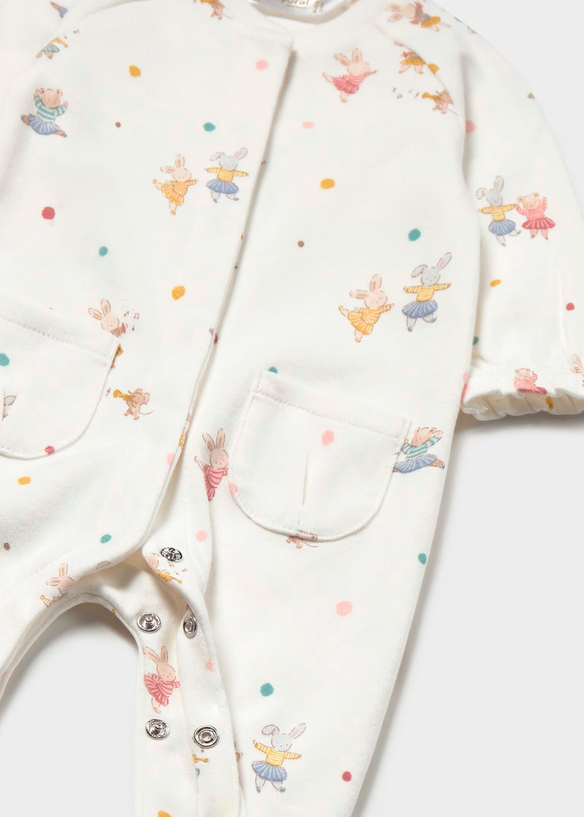 Pelele print conejos color crudo