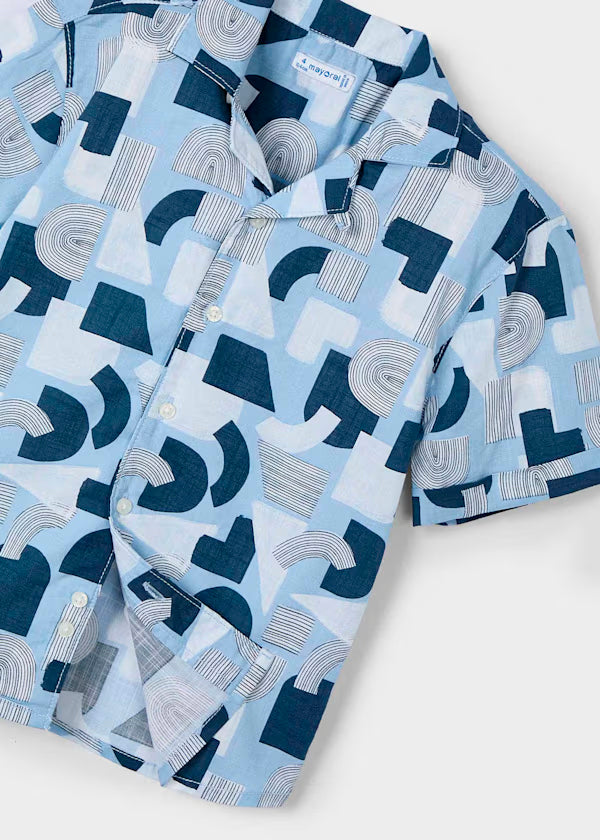Camisa manga corta, azul dibujos geometricos
