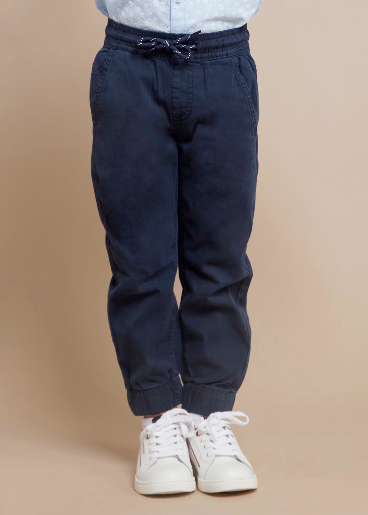 pantalón jogger, azul marino, para niño