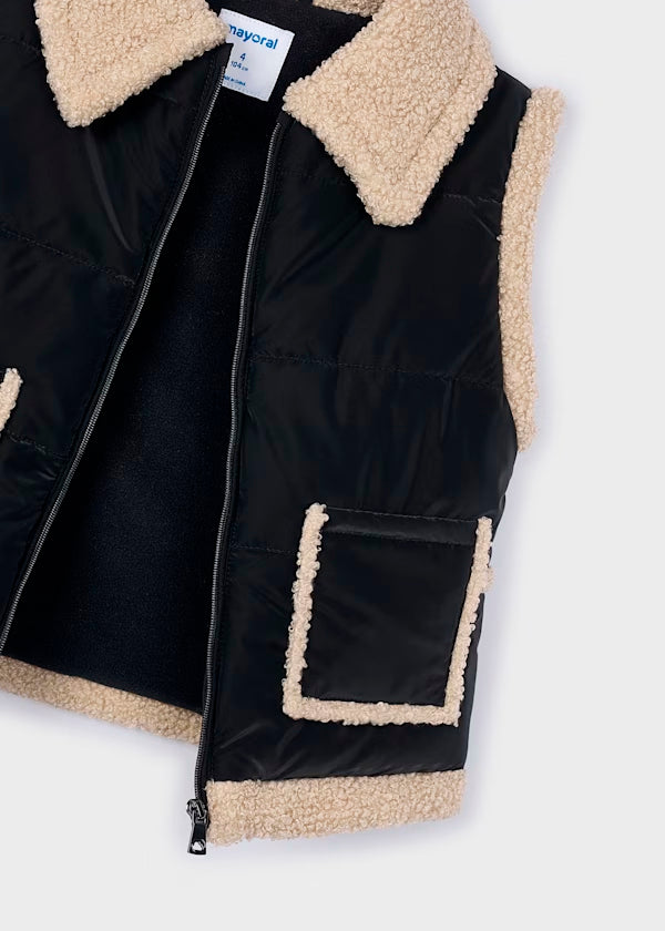 Chaleco contrastes borrego