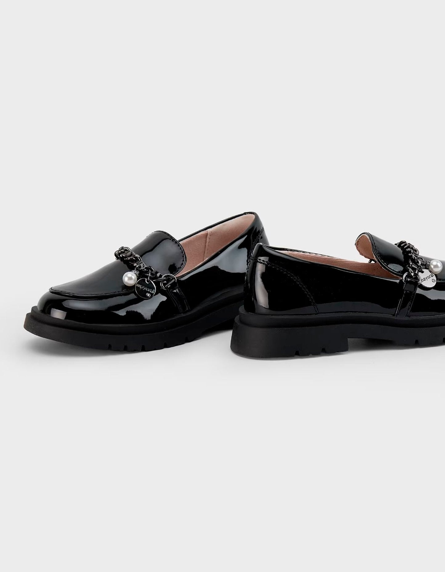 mocasin negro, cadena