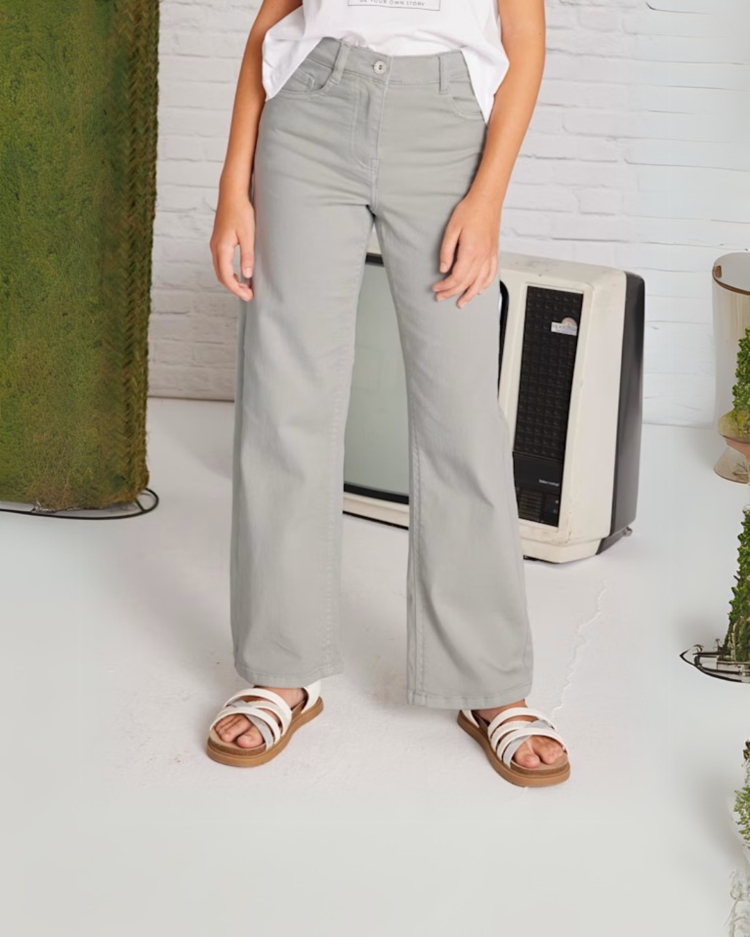 Pantalón ancho sarga, denim tono cenemento
