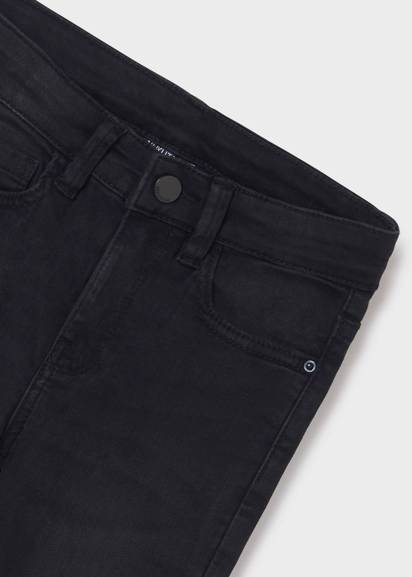 pantalón slim fit negro