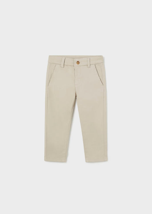 pantalón tipo chino, color yeso, mayoral para bebé