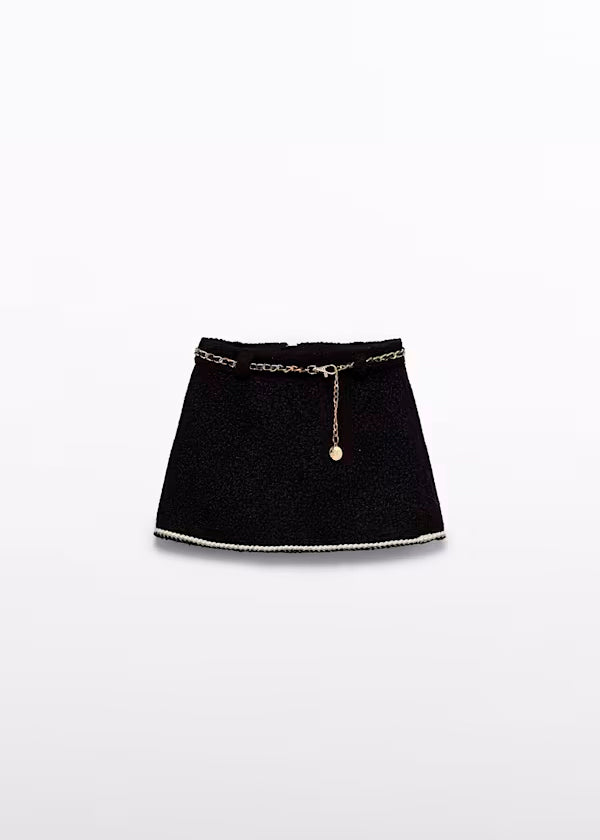 Falda Borreguito color negro cinto dorado