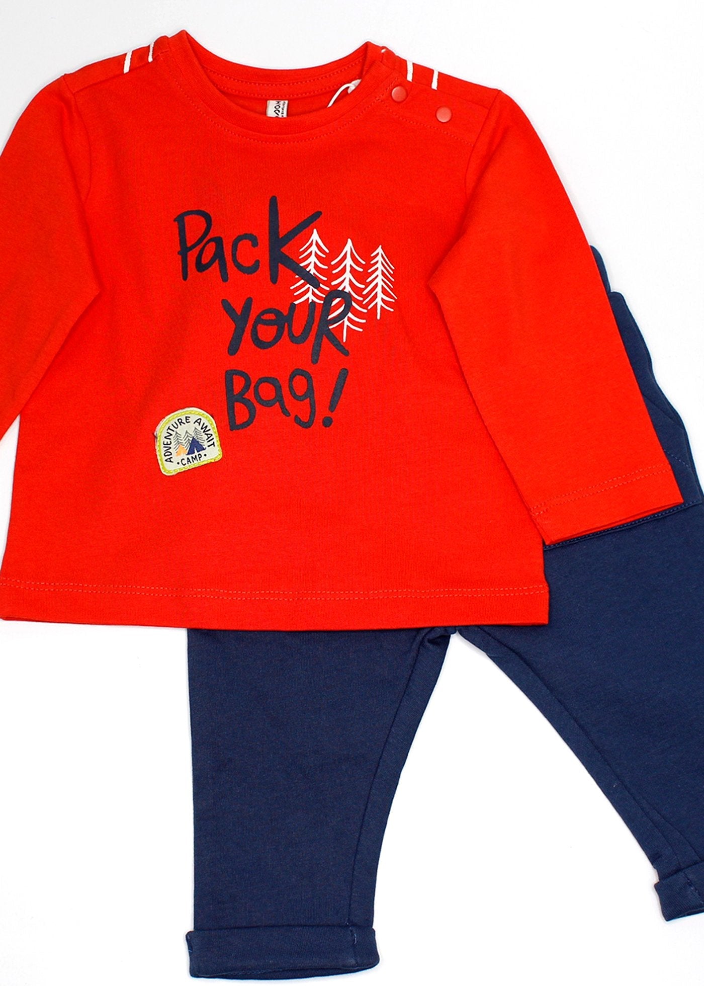 set camiseta manga larga naranja y pantalón pants azul marino, losan
