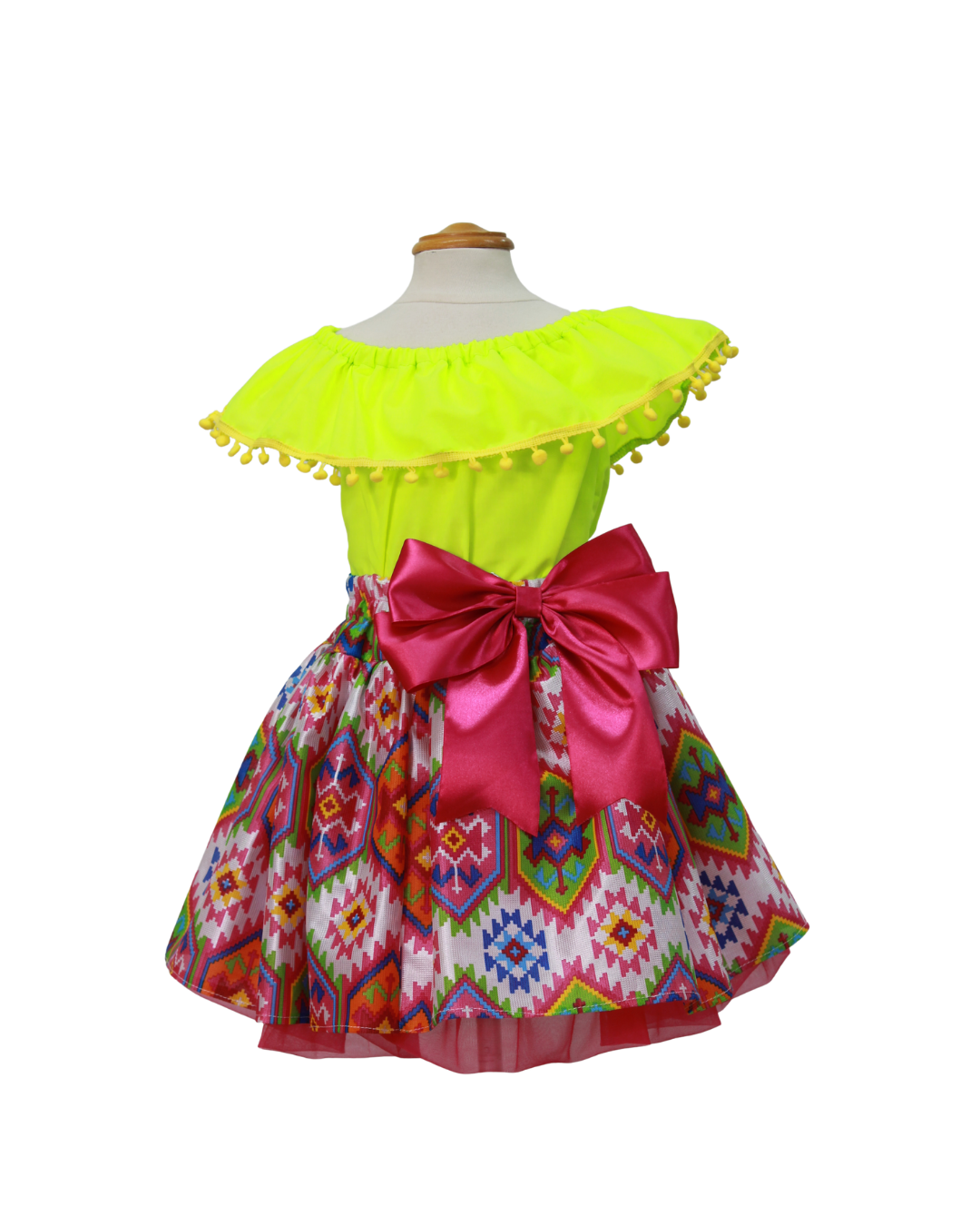 SET PATRIO TUTU CON BLUSA CAMPESINA AMARILLA POMPON AMARILLO FALDA GEOMETRIA