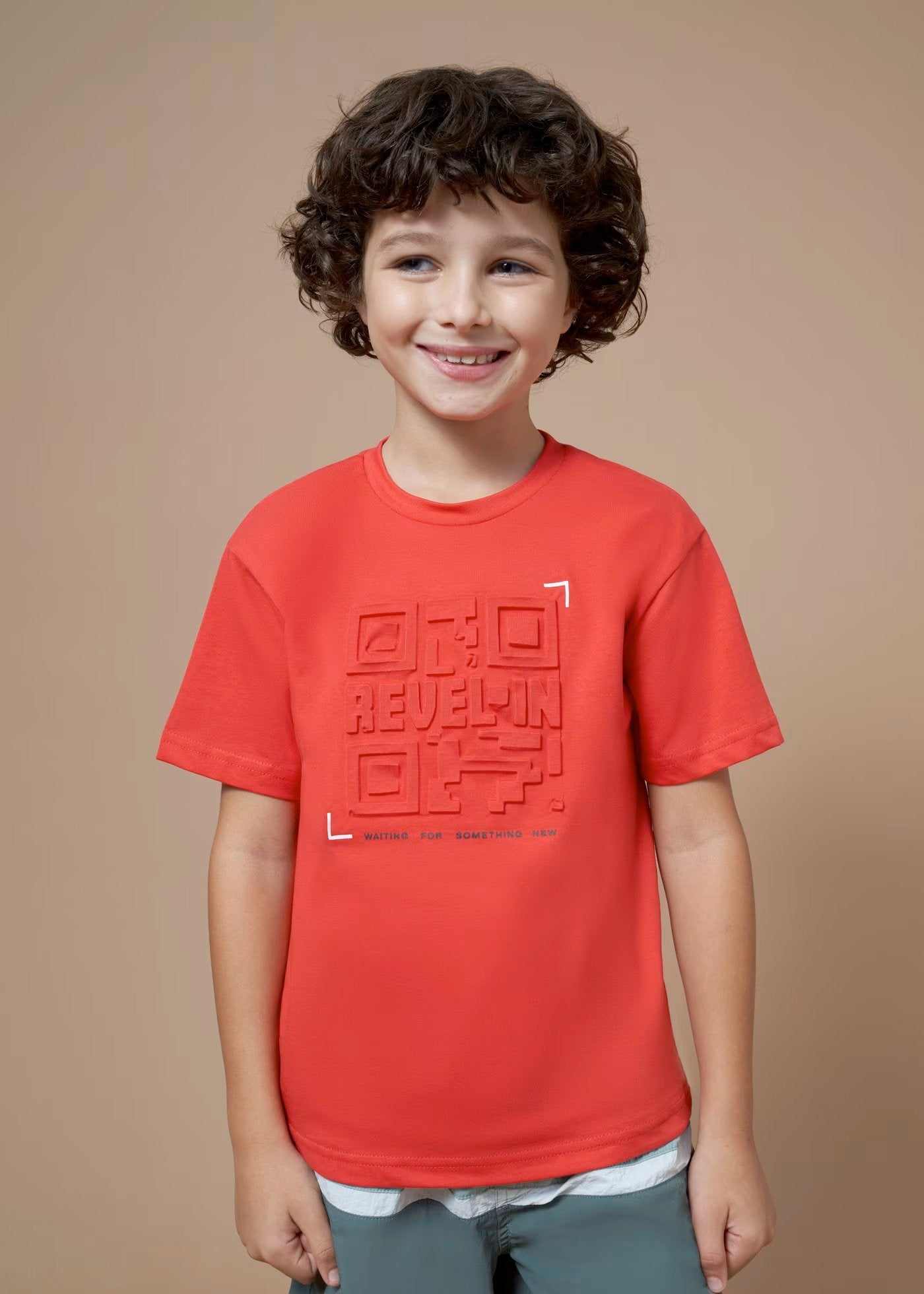 camiseta mayoral color rojo para niño