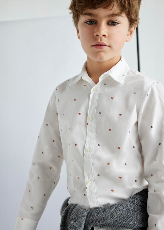 camisa blanca manga larga con prints