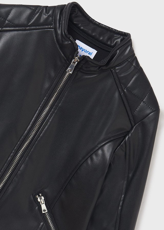 chamarra polipiel negra