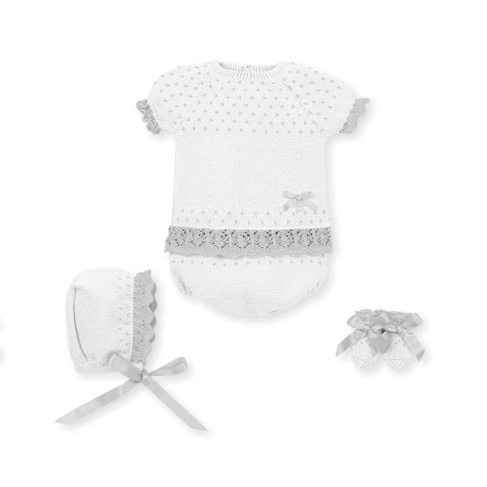 conjunto tejido para bebe blanco con gris