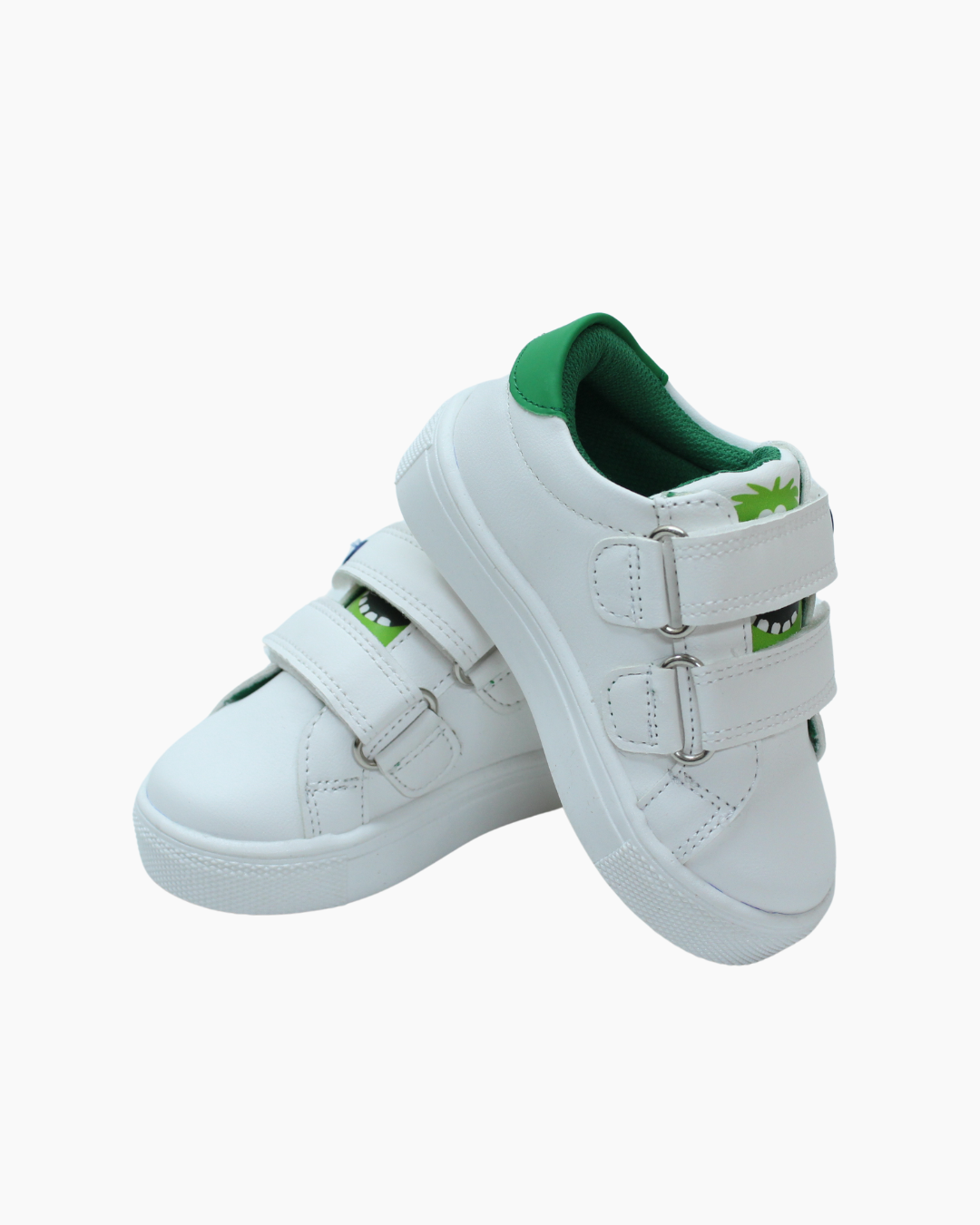 Tenis color blanco, cierre de velcro, monster squad para niño