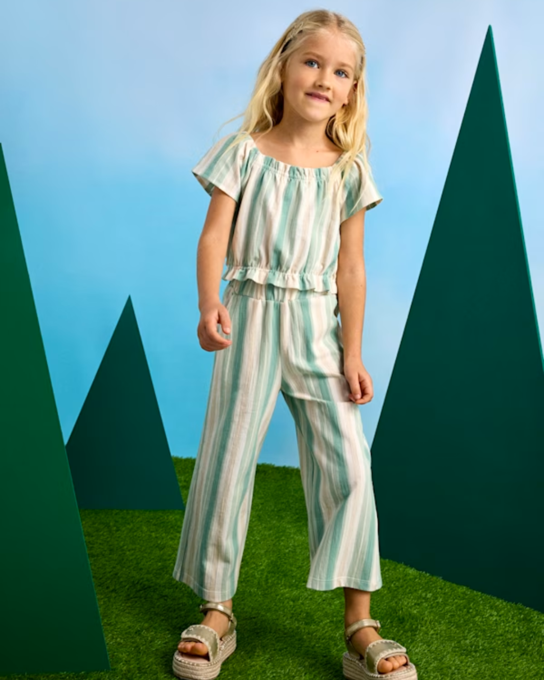 Conjunto de pantalón largo y playera rayas niña