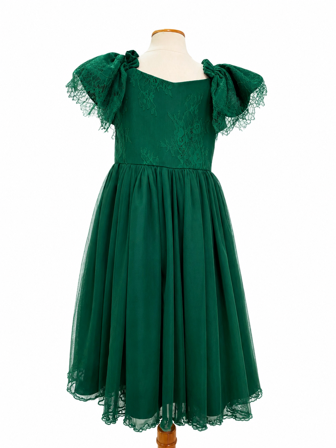 Vestido color verde con sobre falda de tul suave