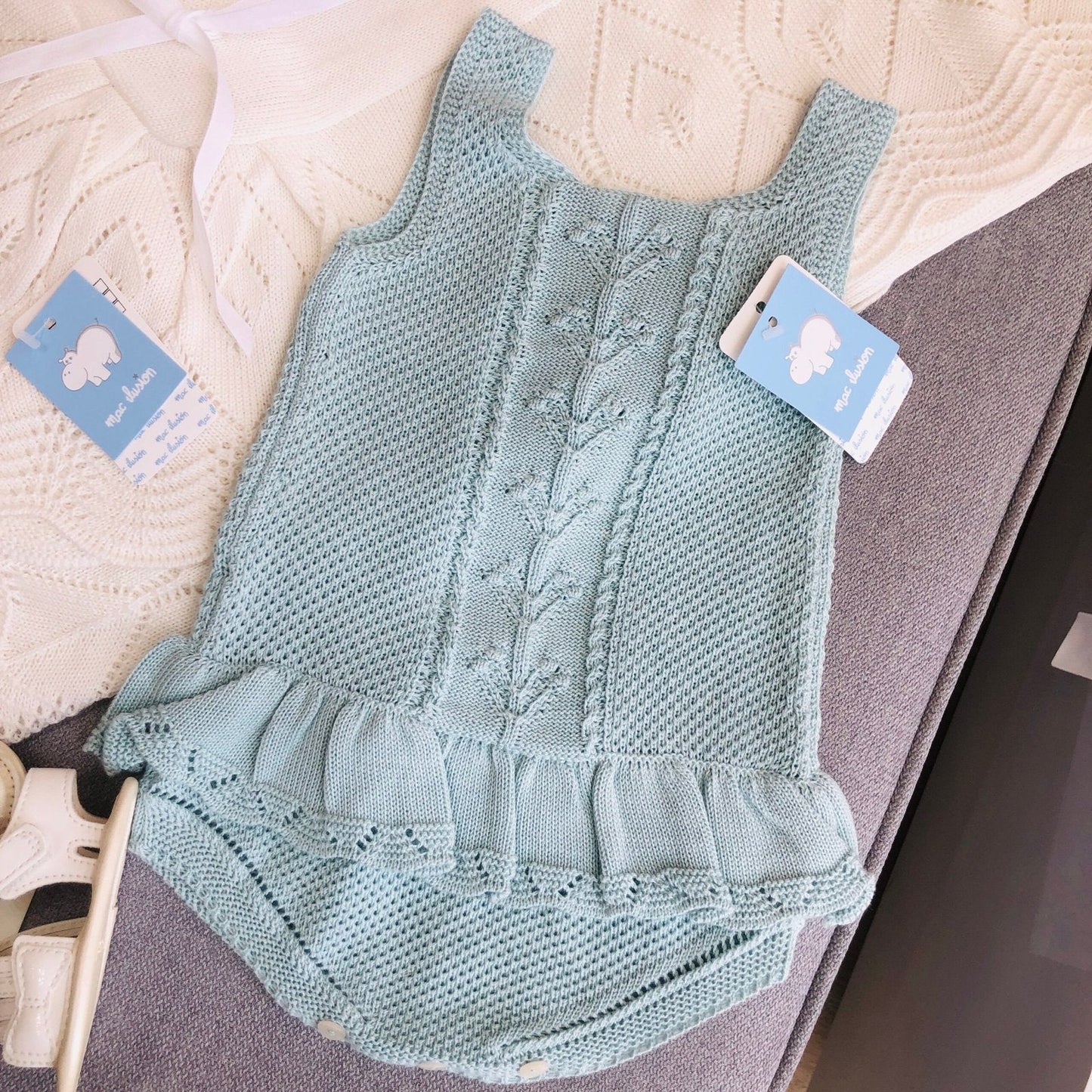 de set punto, corte español, color azul verde