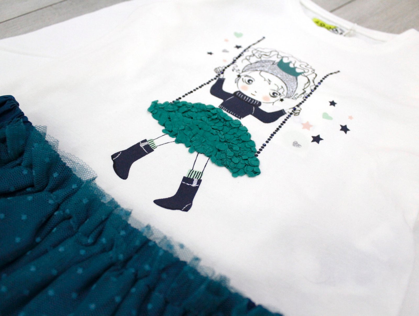 set camiseta con falda de tul color verde