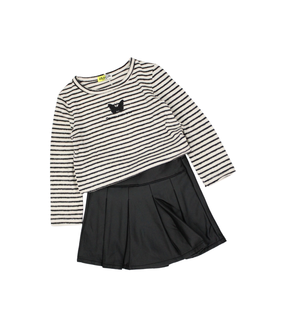 set camiseta con falda de cuero sintético color negro