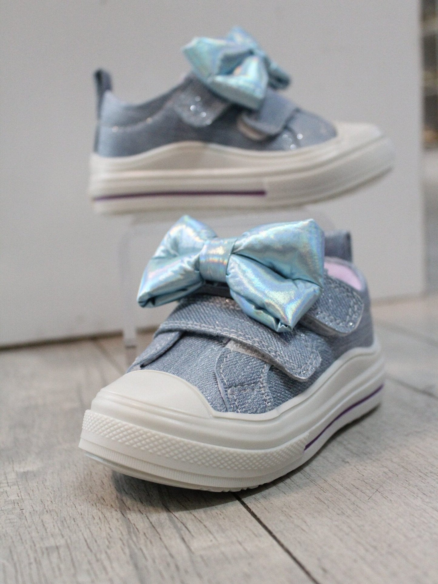 teni denim doble velcro con moño metalico