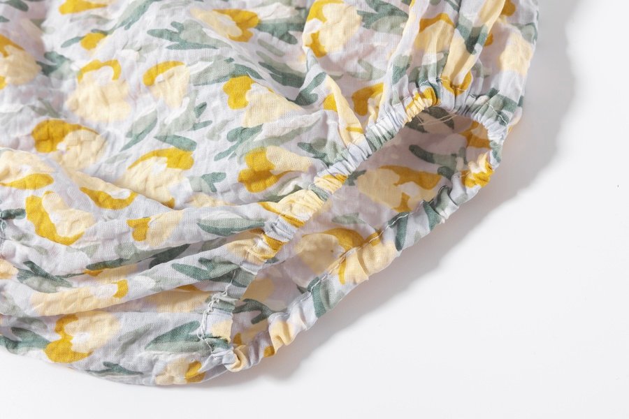 vestido estampado, espalda descubierta