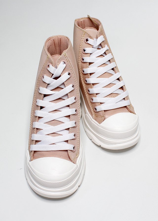 tenis estilo bota, plataforma, color rosa camel