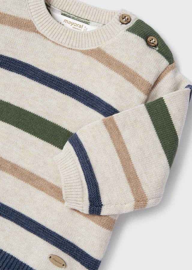 conjunto sudadera a rayas y pantalón