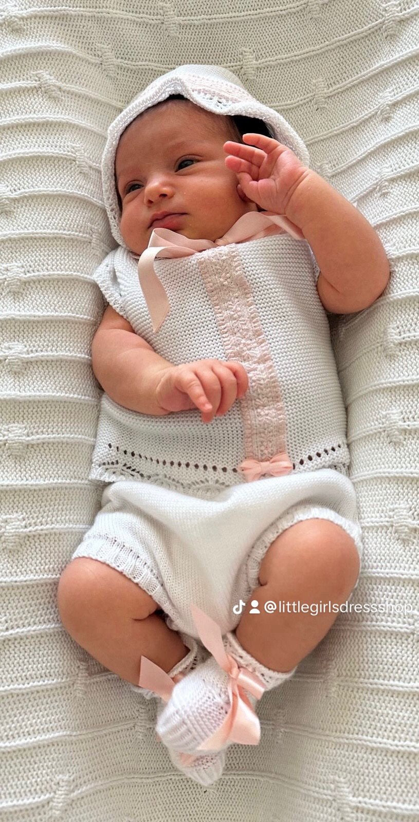 conjunto tejido blanco encaje rosa para bebe
