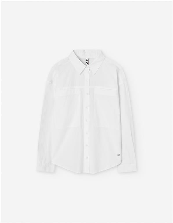 Camisa blanca con cheleco