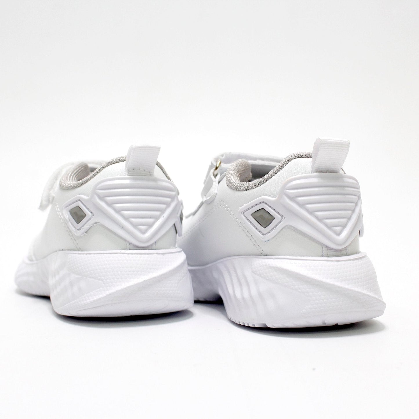 tenis escolar blanco con agujetas, unisex