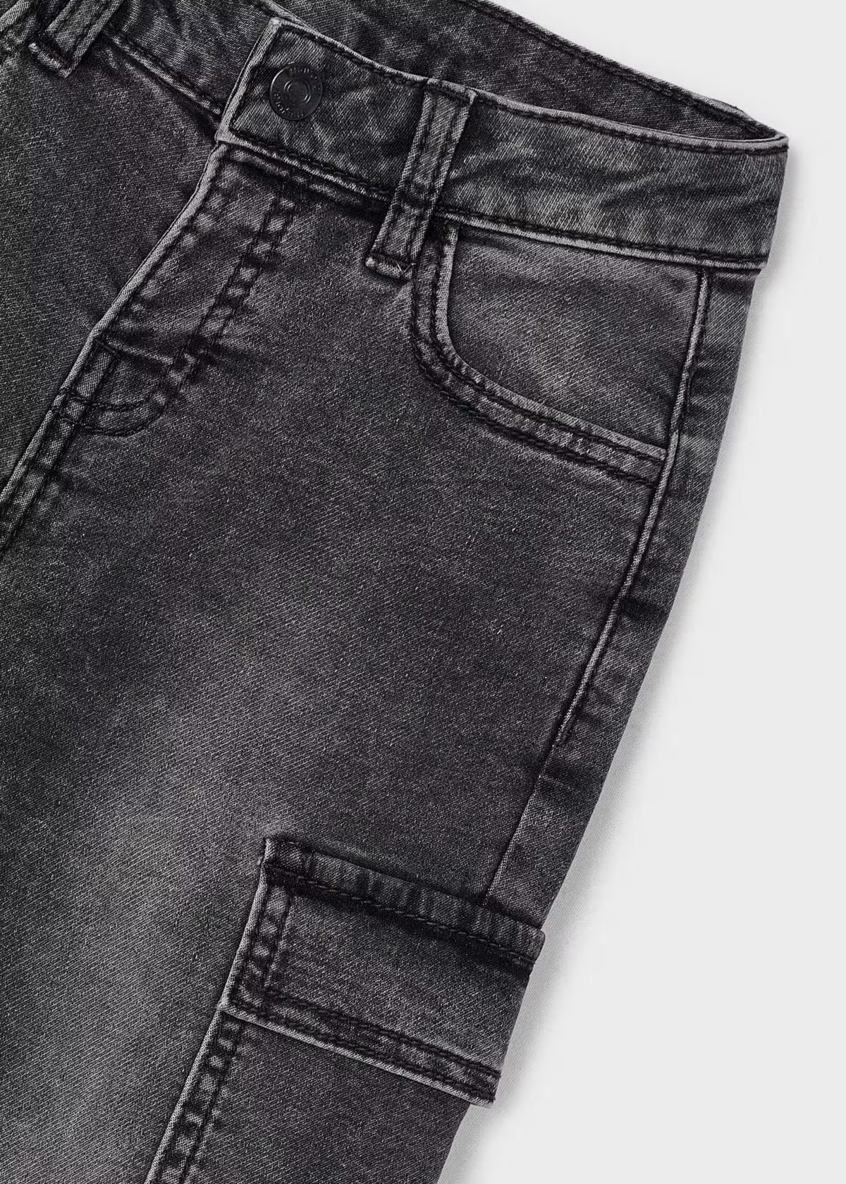 Pantalón cargo regular gris