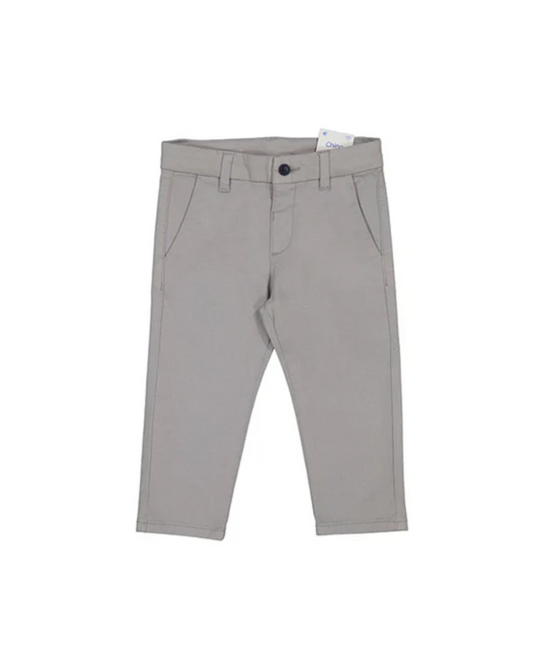 pantalón color gris cromo claro básico