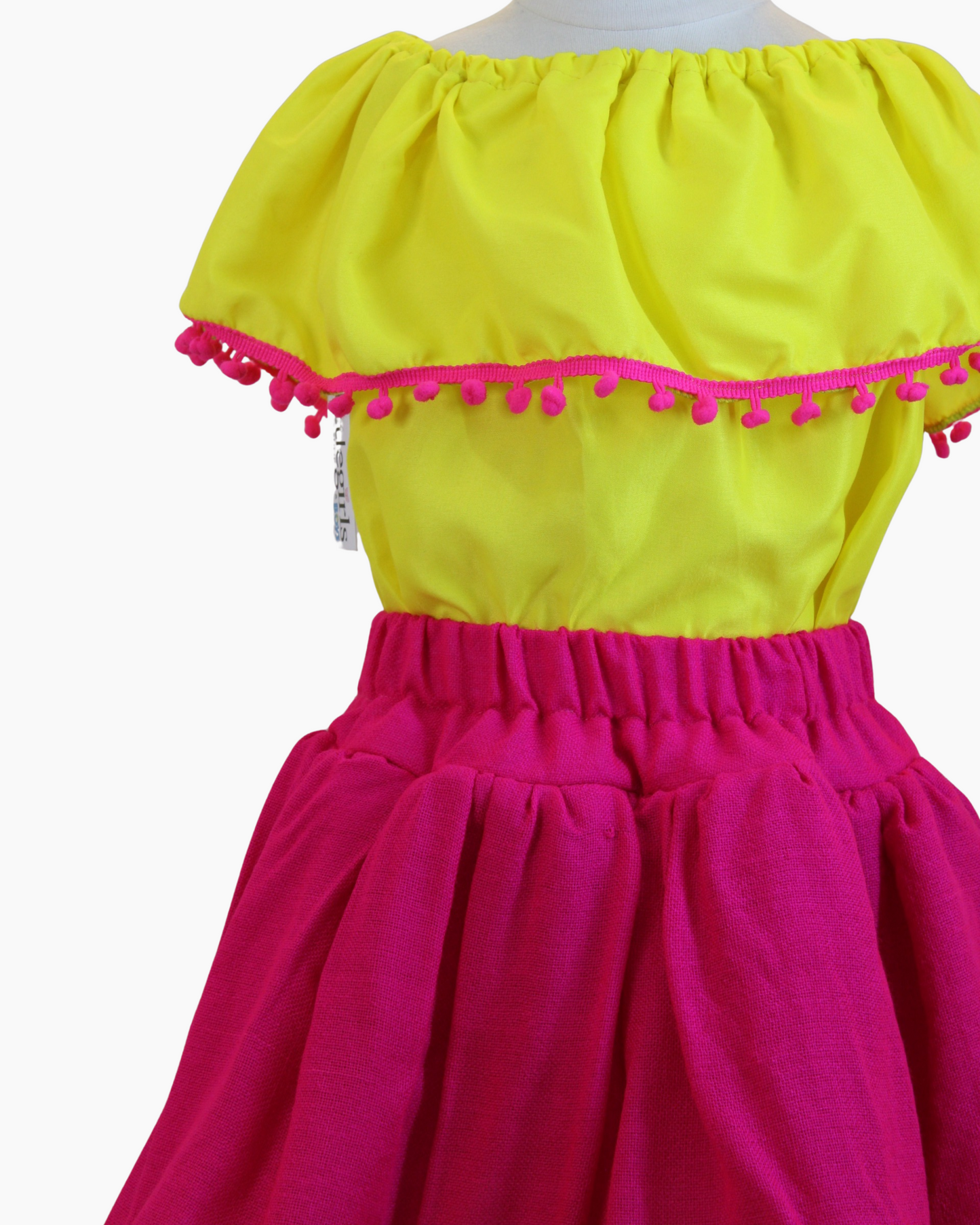 Set Patrio Falda Tipo TuTu Cambaya Rosa Ola Amarillo y Blusa Campesina Amarilla con pompones rosas