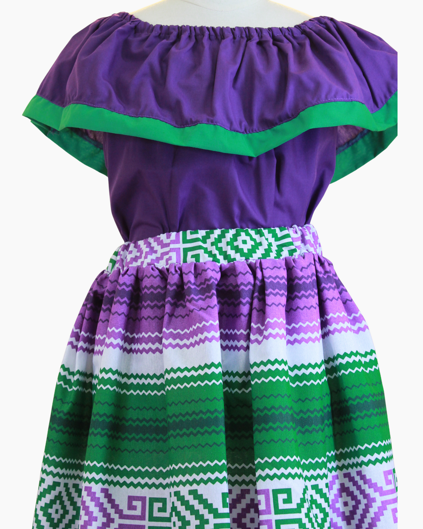Set Patrio Falda Rayas Estilo Mexicana y Blusa Campesina Morado con Olan Verde