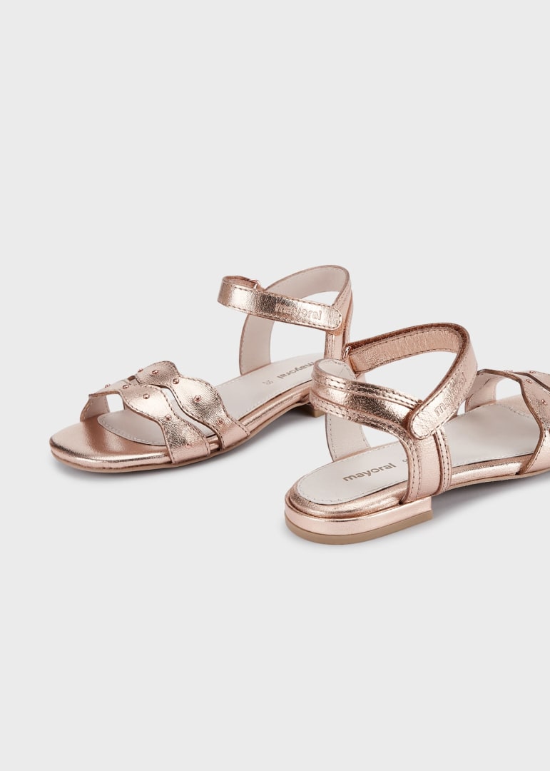 Sandalia oro rosa metalico 2 tiras de ondas velcro
