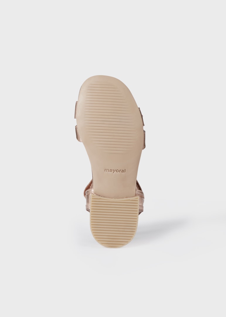 Sandalia oro rosa metalico 2 tiras de ondas velcro