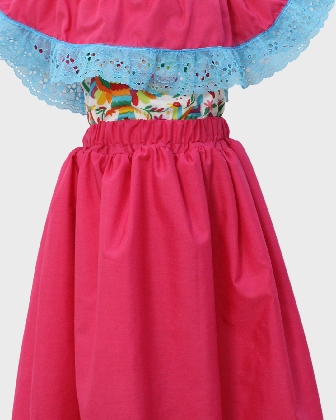 Set Patrio Falda Adelita, Blusa Campesina Color Rosa Con Olan Encaje Azul