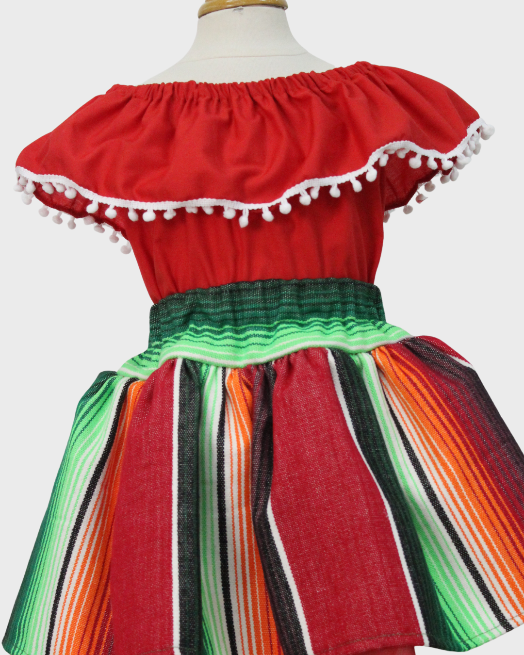 Set Patrio Falda Tipo TuTu Cambaya y Blusa Campesina roja con Pompones Blanco
