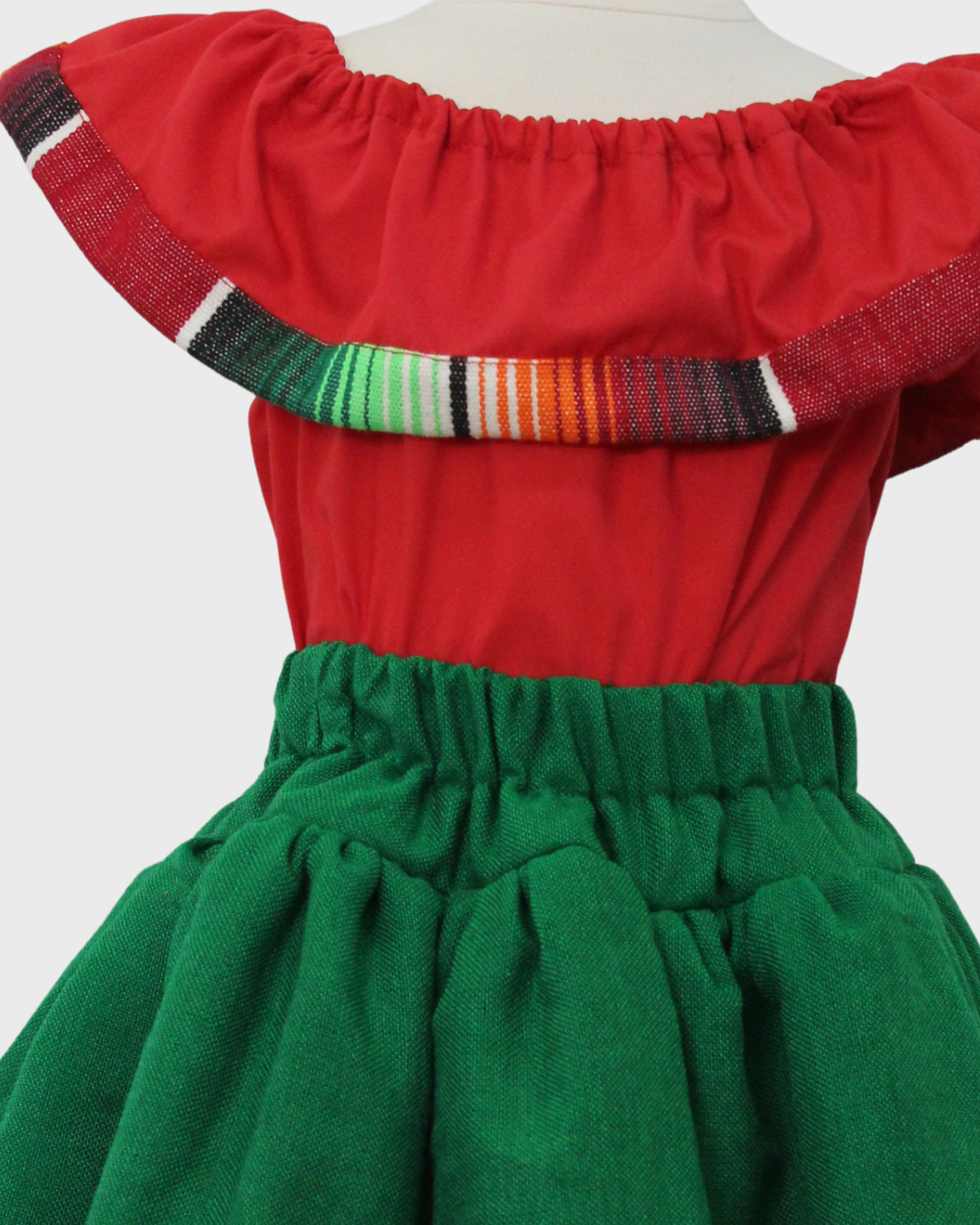 Set Patrio Falda Tipo TuTu Cambaya y Blusa Campesina Roja con Olan