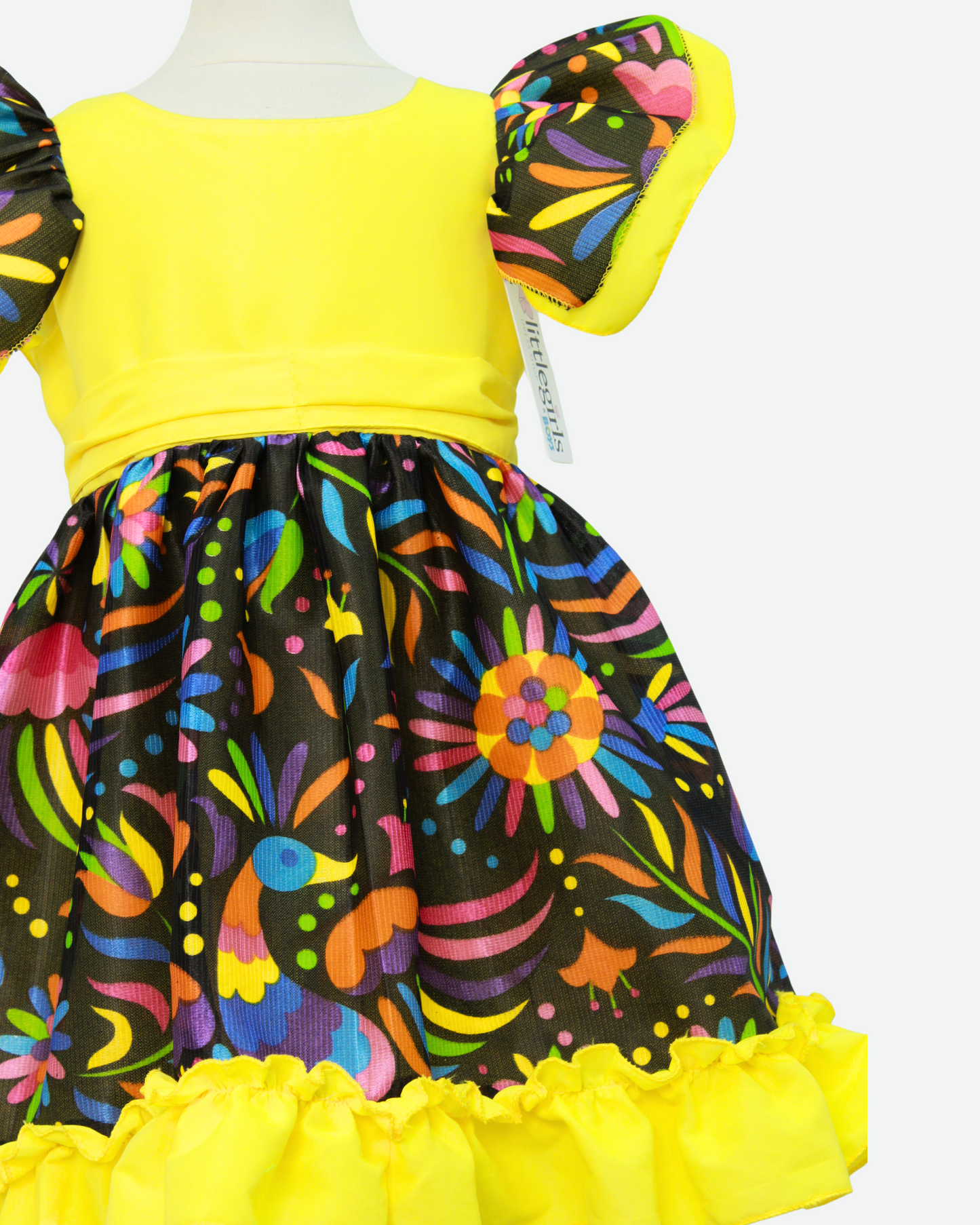 vestido adelita, patrio manga escarola. peto amarillo canario