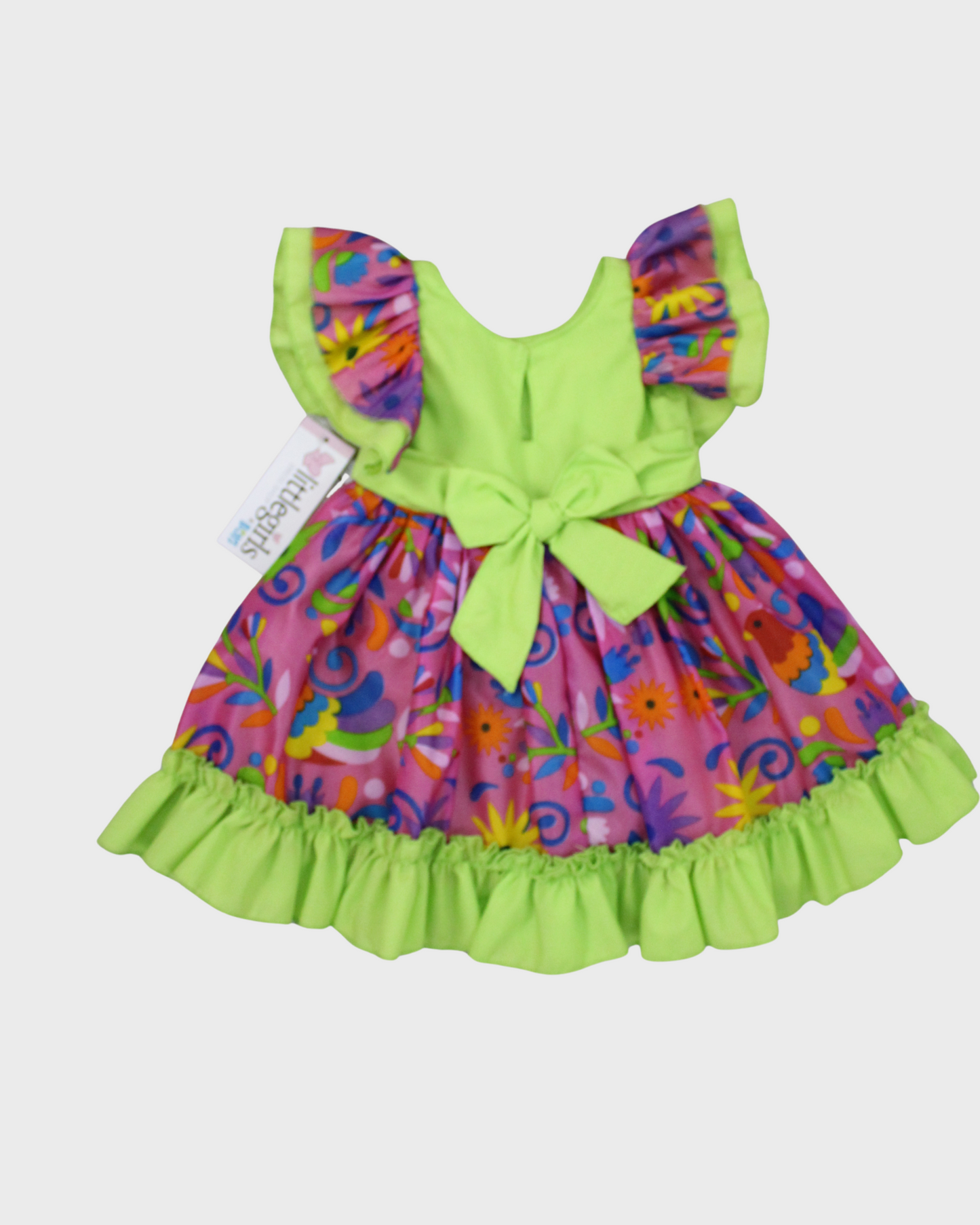 vestido adelita, patrio manga escarola. peto color verde, tela floreada