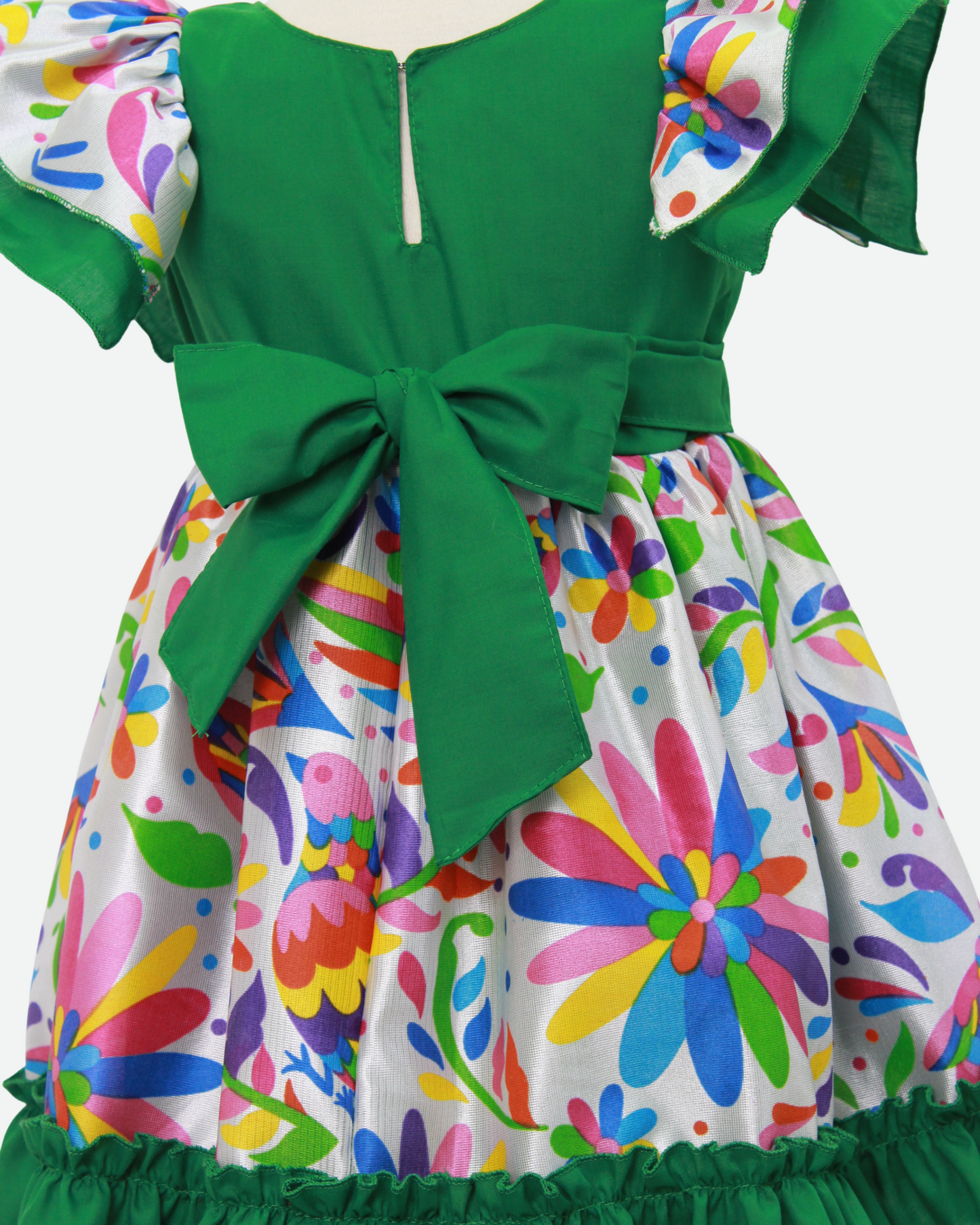 vestido adelita, patrio manga escarola. peto verde