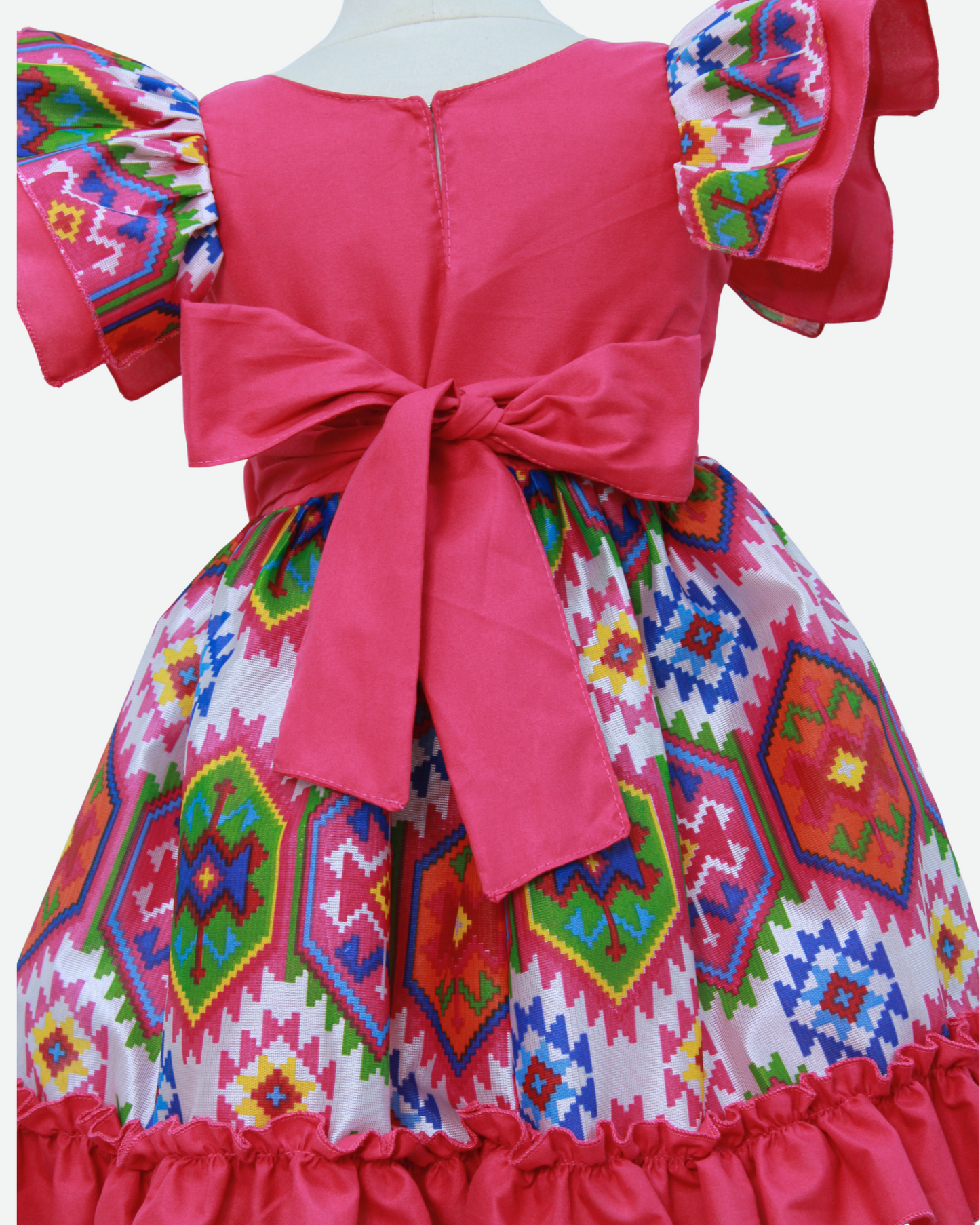 vestido adelita, patrio manga escarola. peto rosa